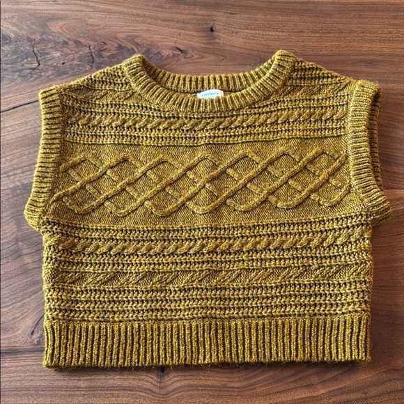 Sundance Sweaters - Cable Knit Sweater Vest